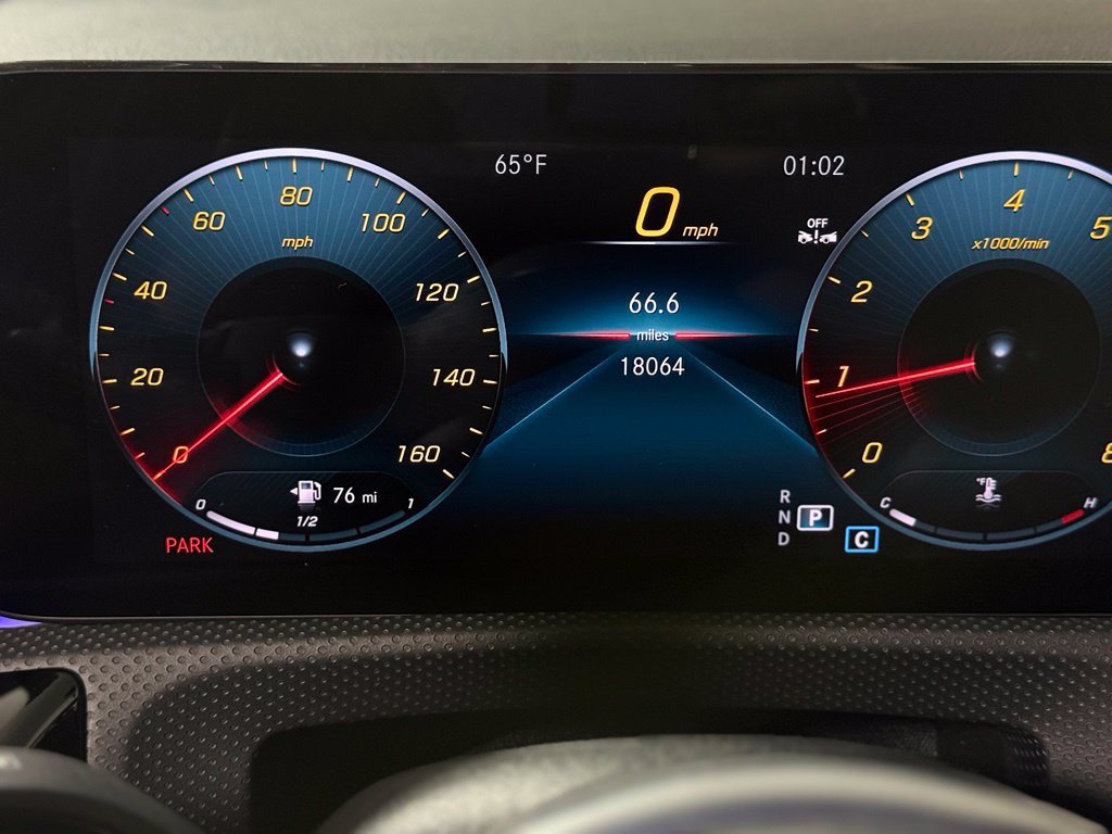 Used 2023 Mercedes-Benz CLA 250 4MATIC image 13