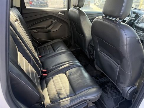Used 2018 Ford Escape SEL AWD/4WD image 38