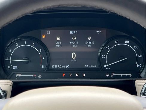 Used 2022 Lincoln Corsair AWD w/ Equipment Group 101A image 22