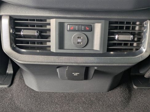 New 2025 Ford F150 Platinum image 19