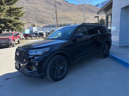 New 2026 Ford Explorer ST w/ Sun And Sound Package AWD/4WD image 9