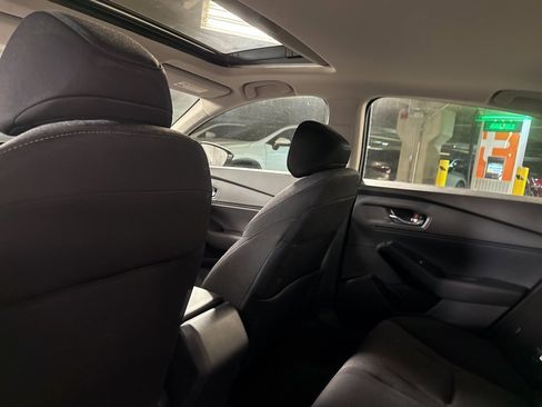 Used 2024 Honda Accord EX image 11