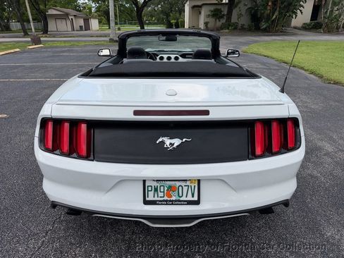 Used 2017 Ford Mustang Premium RWD image 14