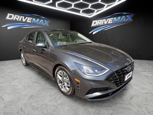 Used 2023 Hyundai Sonata SEL w/ Convenience Package FWD image 8