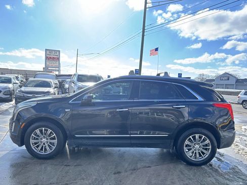 Used 2017 Cadillac XT5 Luxury AWD/4WD image 4