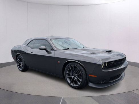 Used 2023 Dodge Challenger R/T Scat Pack RWD image 7