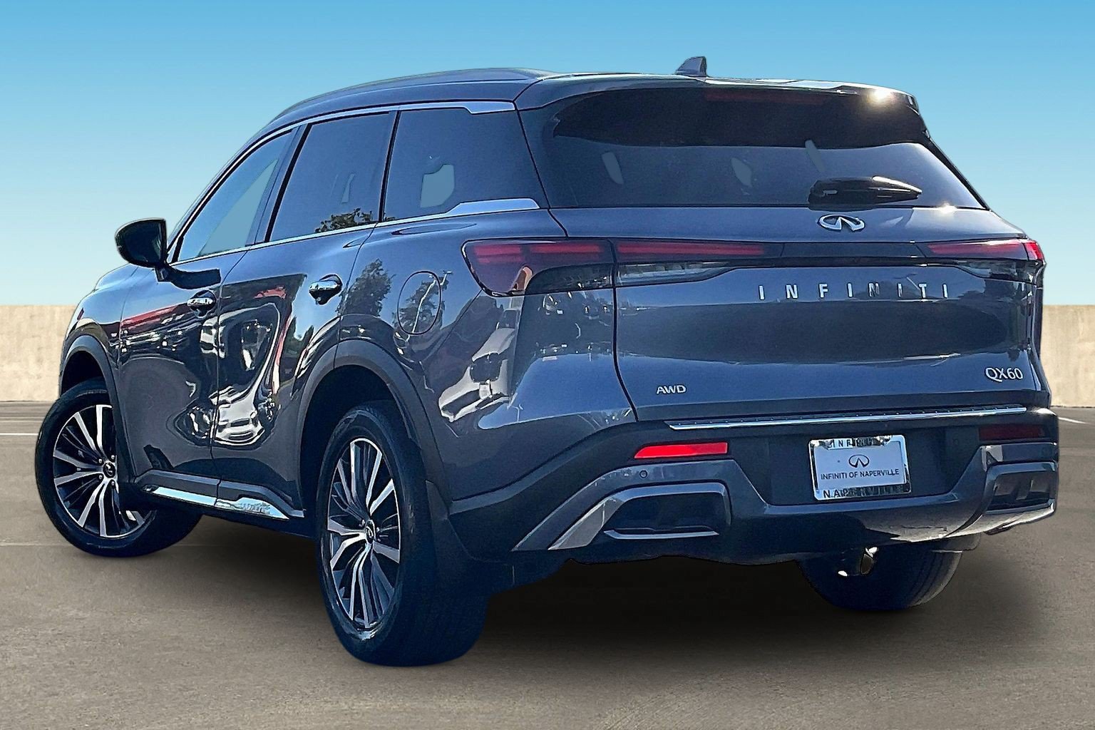 Certified 2023 INFINITI QX60 Sensory w/ Cargo Package AWD/4WD image 4