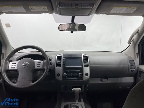 Used 2019 Nissan Frontier SV image 18