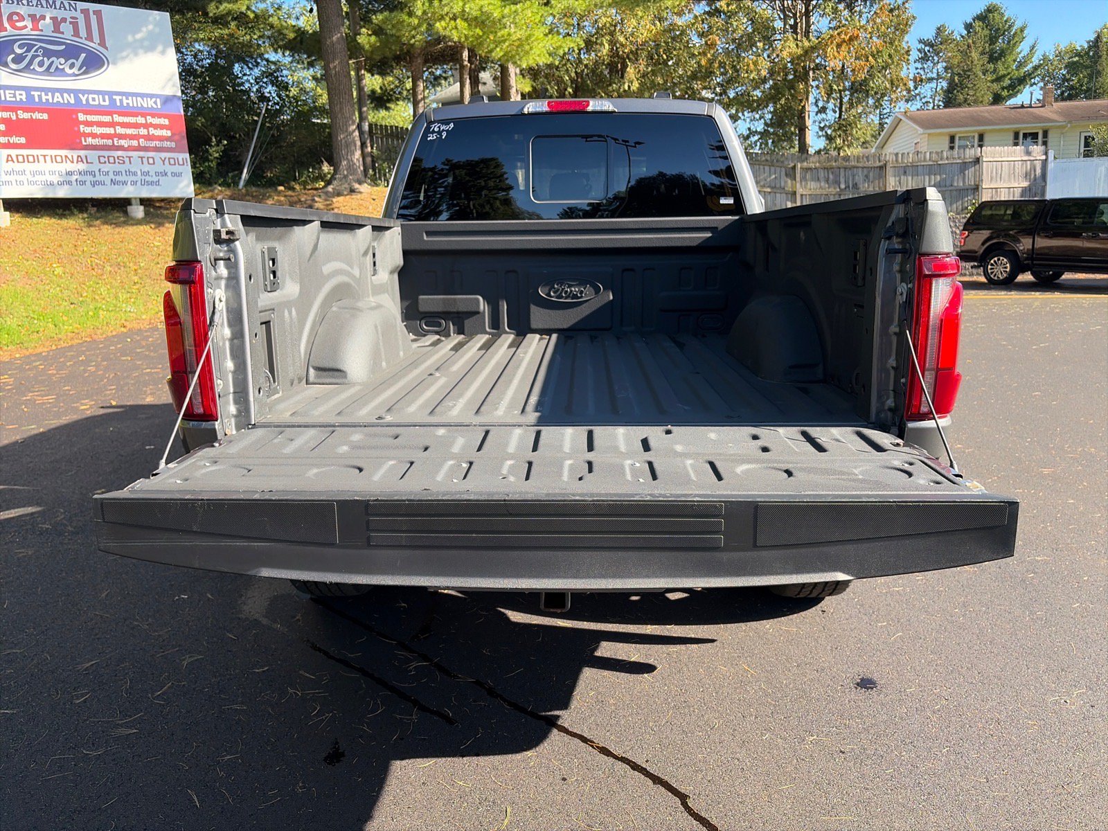 Used 2025 Ford F150 Lariat AWD/4WD image 8