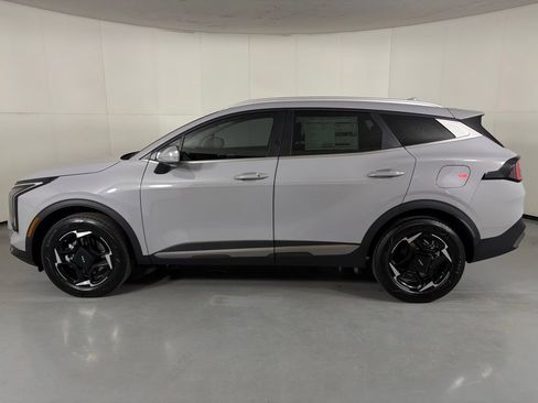 New 2026 Kia Sportage EX AWD/4WD image 4