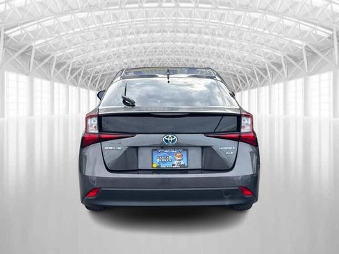 Used 2019 Toyota Prius XLE image 6