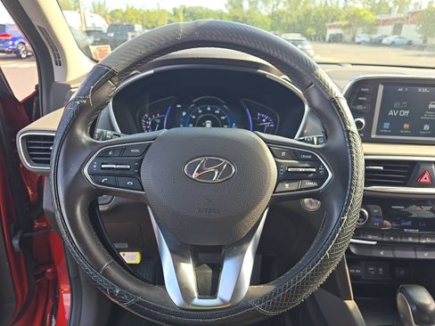 Used 2019 Hyundai Santa Fe SEL FWD image 13
