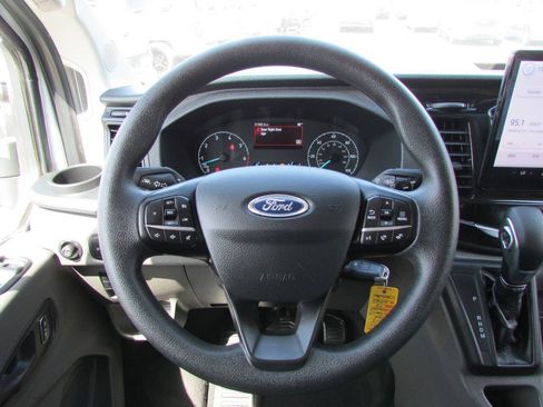 Used 2025 Ford Transit 350 XLT RWD image 20