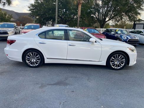 Used 2017 Lexus LS 460 image 4