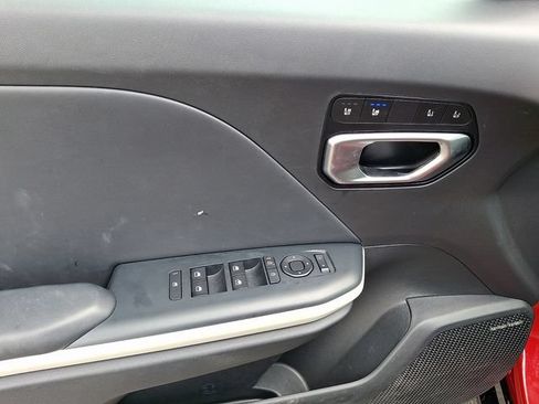 Used 2025 Kia K4 GT-Line w/ GT-Line Premium Package FWD image 12