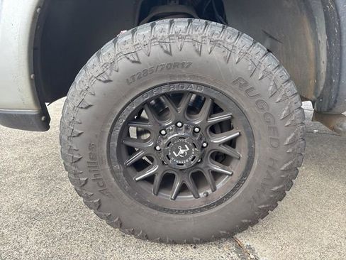 Used 2004 Dodge Ram 2500 Truck SLT w/ Sport Appearance Group image 11