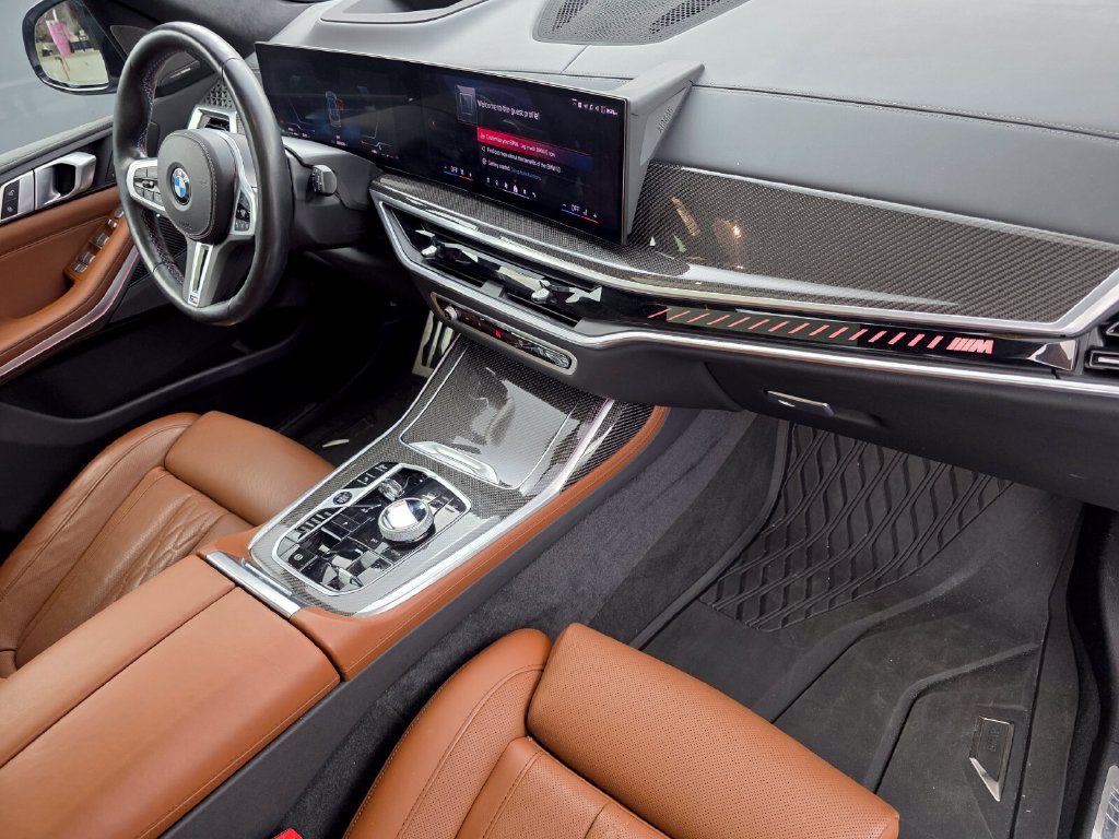 Certified 2024 BMW X7 M60i w/ Executive Package AWD/4WD image 29