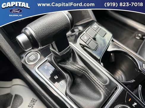 Used 2025 Kia Sportage EX w/ Premium Package FWD image 31