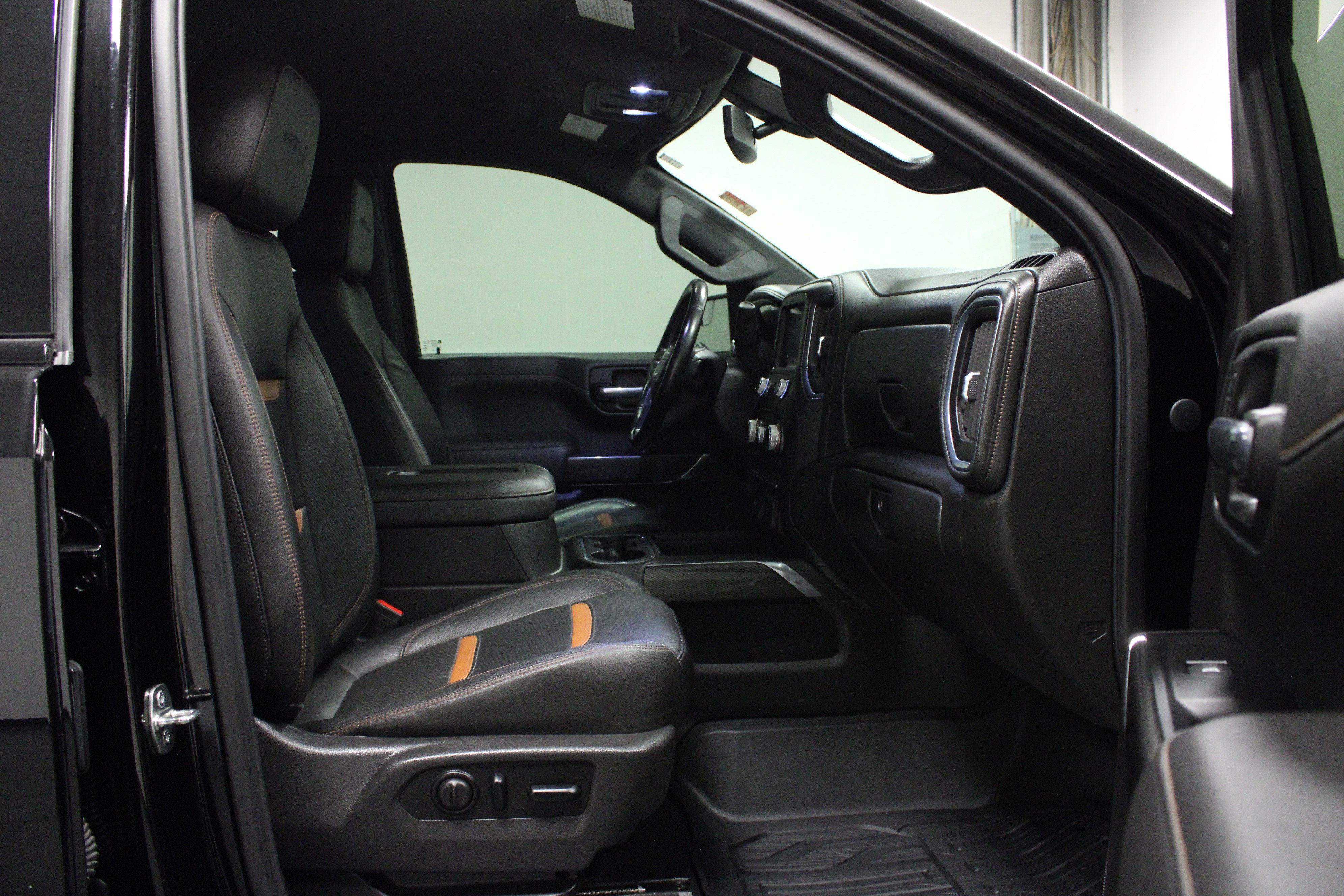 Used 2019 GMC Sierra 1500 AT4 AWD/4WD image 16