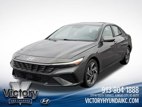 Used 2024 Hyundai Elantra SEL w/ Convenience Package FWD image 1
