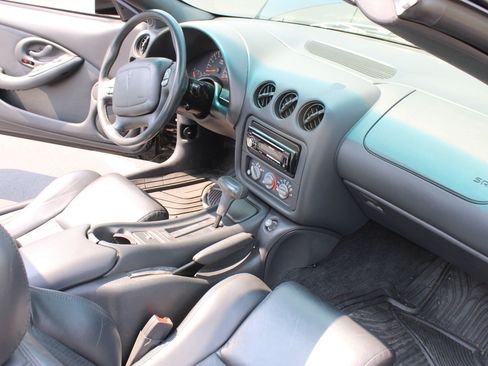 Used 1995 Pontiac Firebird Coupe RWD image 14