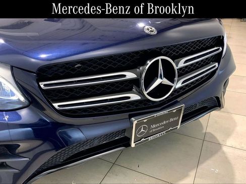 Certified 2018 Mercedes-Benz GLC 300 4MATIC image 31