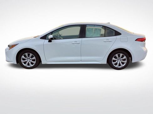 Used 2024 Toyota Corolla LE FWD image 6