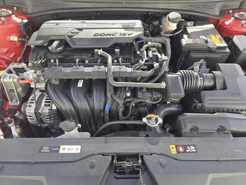 Used 2023 Hyundai Elantra SEL w/ Convenience Package image 31