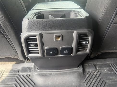 Used 2019 Ford F150 XLT w/ Equipment Group 302A Luxury image 38