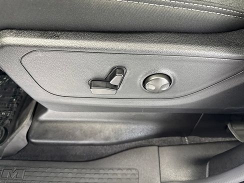 Used 2026 RAM 1500 Big Horn AWD/4WD image 17