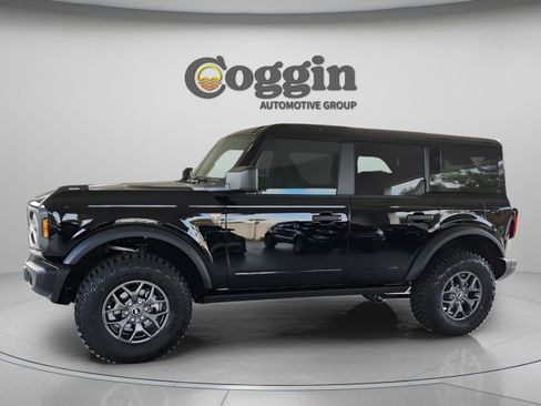 New 2025 Ford Bronco Badlands image 1