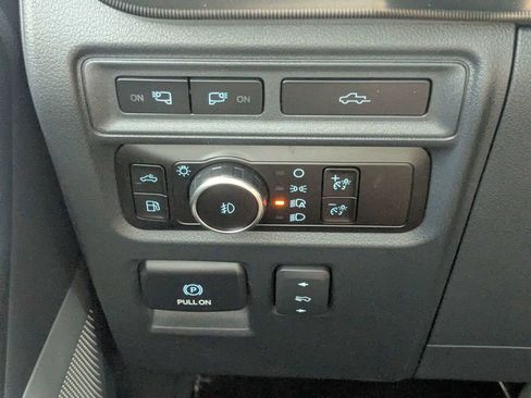 Used 2023 Ford F150 Platinum w/ Equipment Group 701A High AWD/4WD image 27