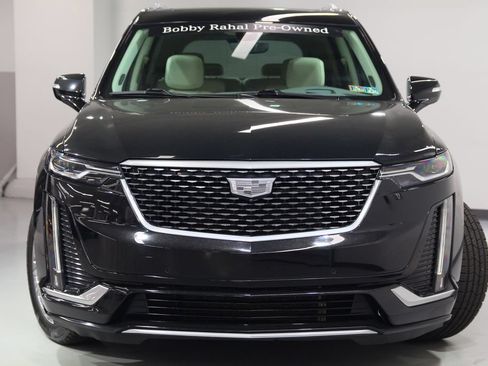 Used 2022 Cadillac XT6 Premium Luxury w/ Technology Package AWD/4WD image 8