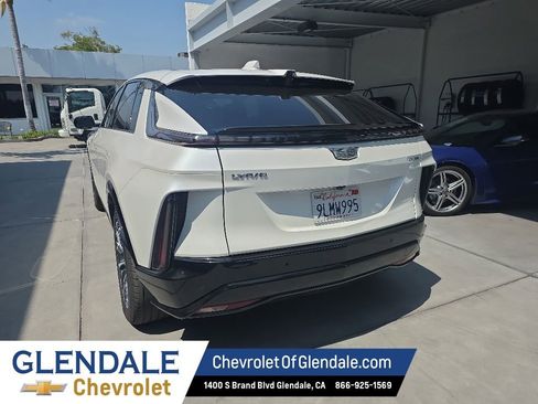Certified 2024 Cadillac Lyriq Sport RWD image 7