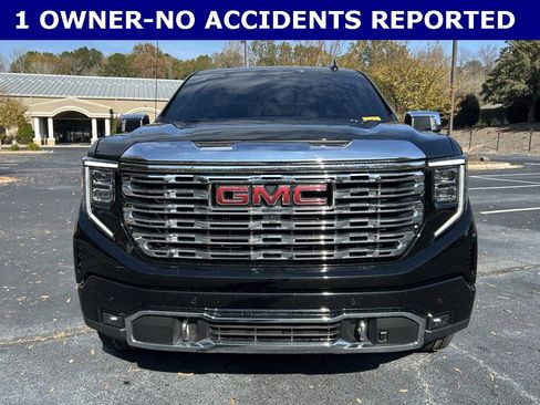Used 2024 GMC Sierra 1500 Denali w/ Technology Package image 12
