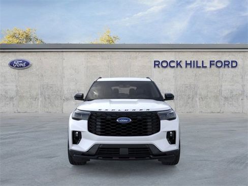 New 2026 Ford Explorer ST-Line w/ ST-Line Street Pack image 6
