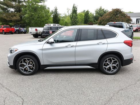 Used 2018 BMW X1 xDrive28i w/ Convenience Package AWD/4WD image 2