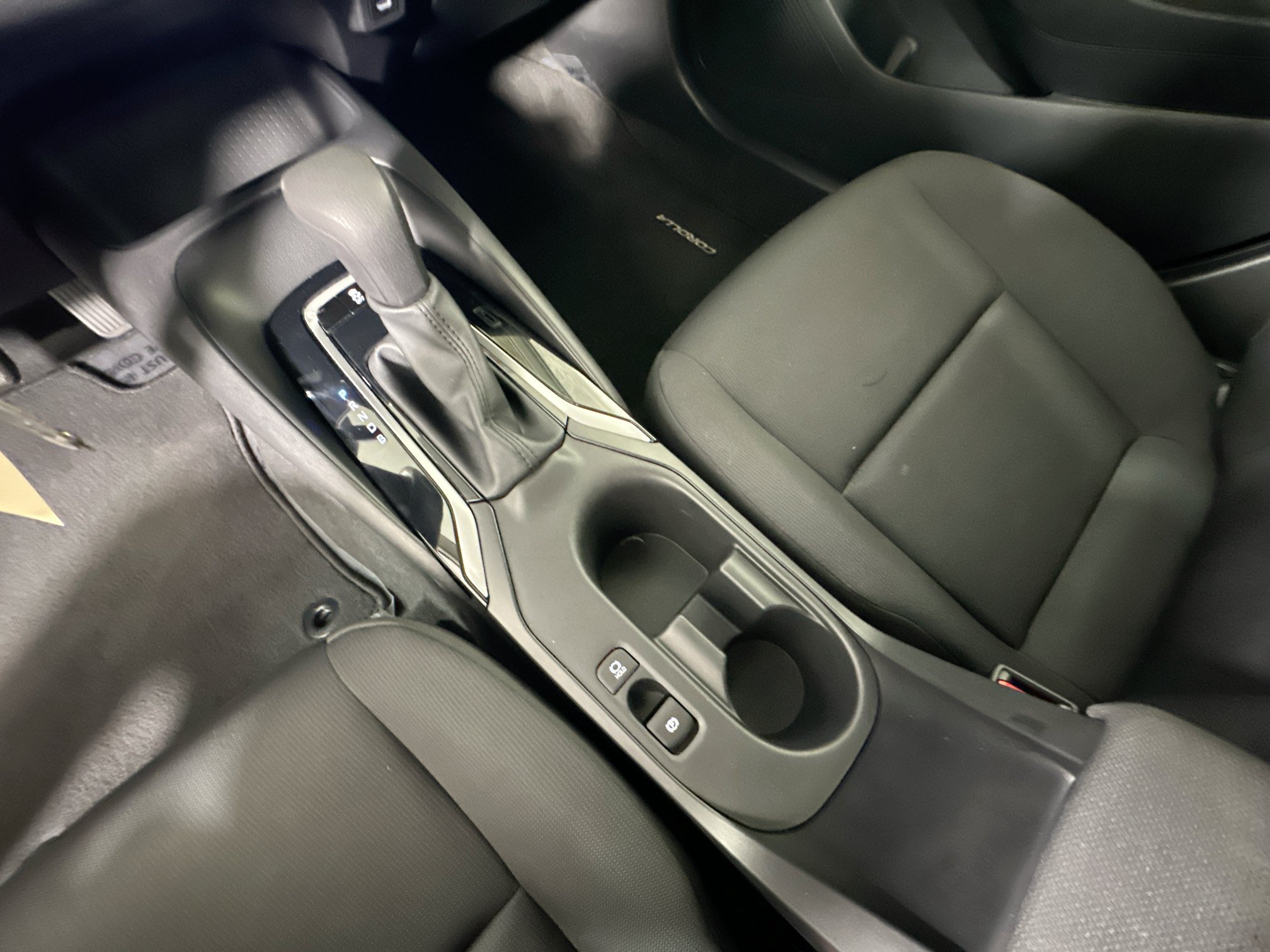 Used 2023 Toyota Corolla LE FWD image 21