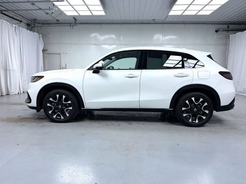 Certified 2026 Honda HR-V EX-L image 11