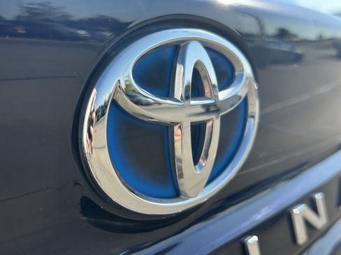 Used 2021 Toyota Sienna Platinum AWD/4WD image 7