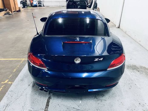 Used 2015 BMW Z4 sDrive28i RWD image 9