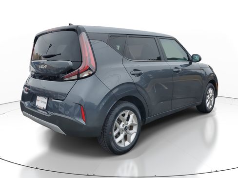 Used 2023 Kia Soul LX w/ Option Group 015 image 6