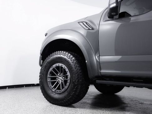 Used 2020 Ford F150 Raptor w/ Equipment Group 801A Mid AWD/4WD image 7