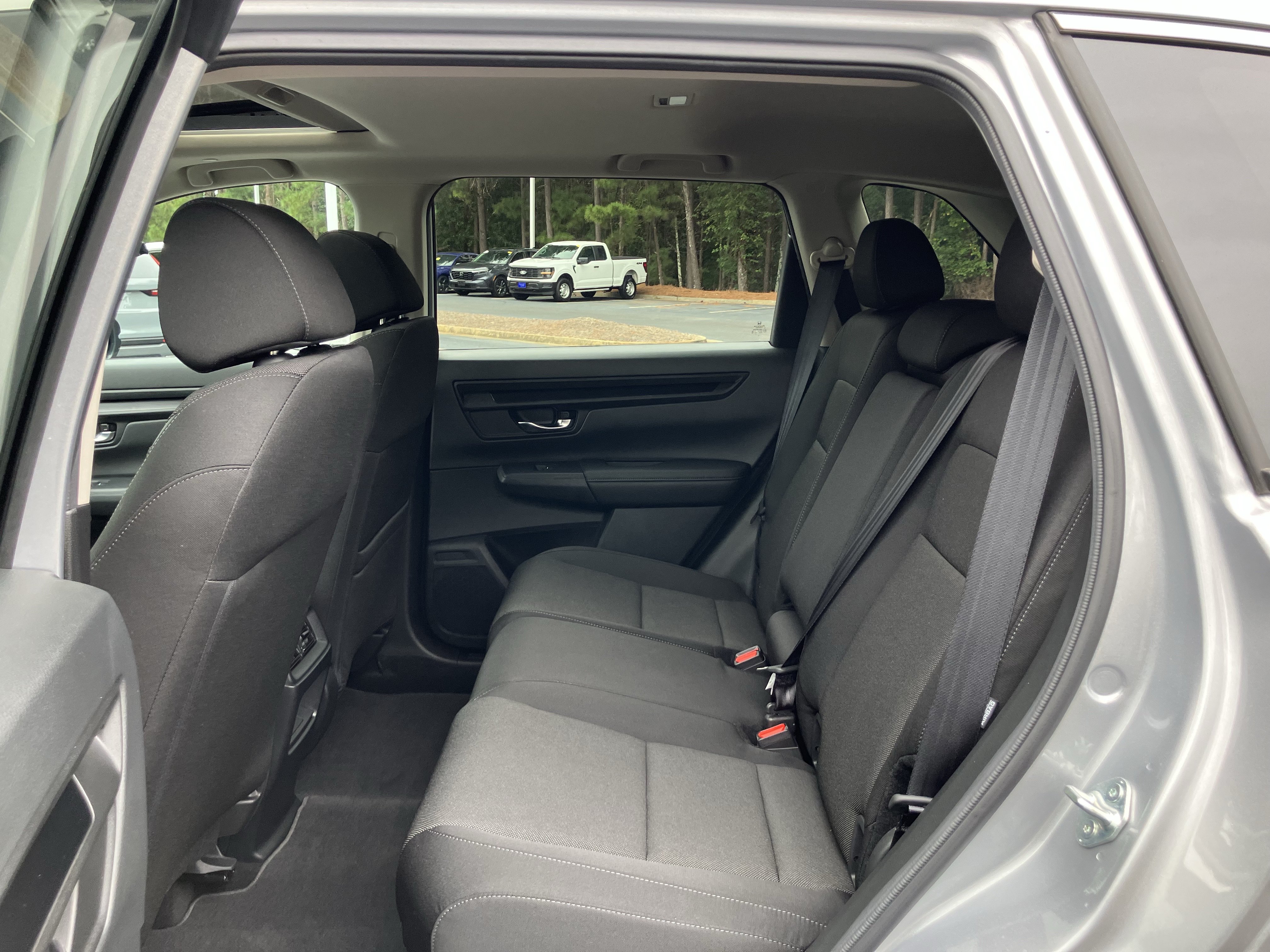 Used 2026 Honda CR-V EX image 32