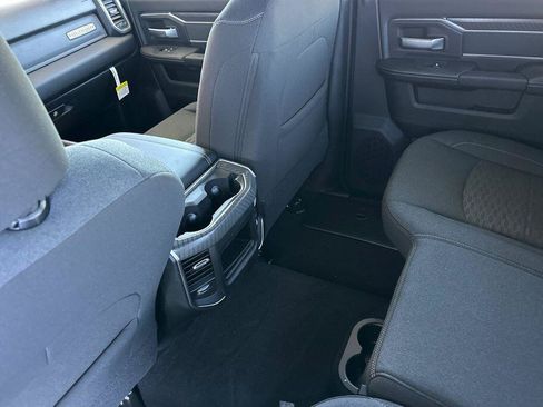 New 2026 RAM 2500 Big Horn AWD/4WD image 12
