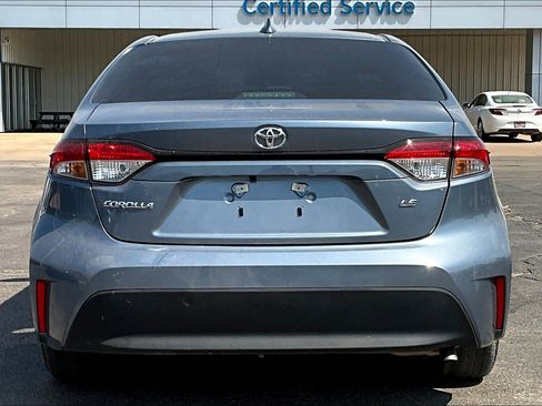 Used 2024 Toyota Corolla LE image 4