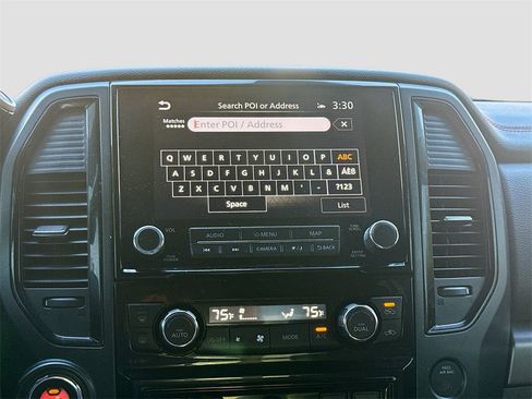 Used 2021 Nissan Titan PRO-4X w/ Pro-4x Convenience Package image 13