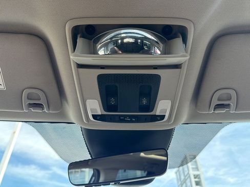 Used 2023 Honda Pilot Elite image 37