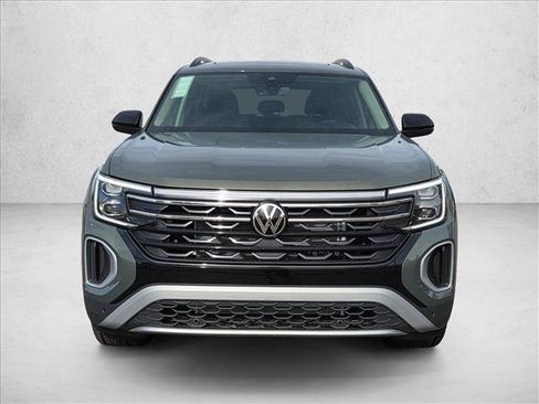 New 2026 Volkswagen Atlas Peak Edition AWD/4WD image 6
