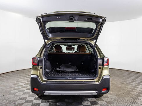 Used 2024 Subaru Outback Touring AWD/4WD image 44